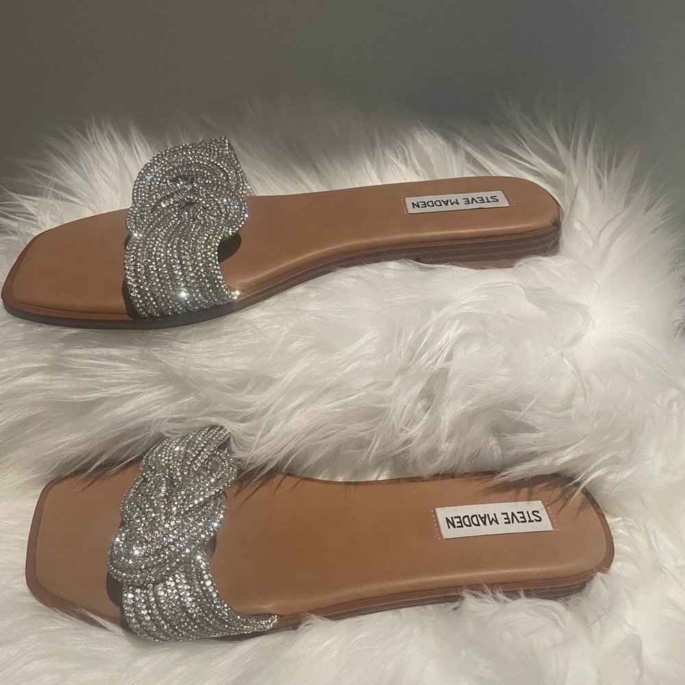 Steve Madden Silver Embellished Women's Sandals - Picture 5 of 5